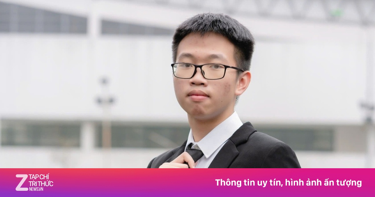 Nam sinh đạt 10 điểm chuyên Tin vào trường chuyên Tự nhiên