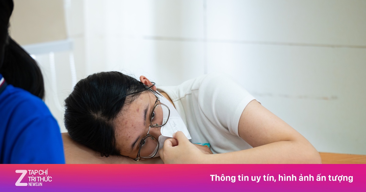 Hơn 7.300 thí sinh bỏ thi Toán, thêm 5 em bị đình chỉ