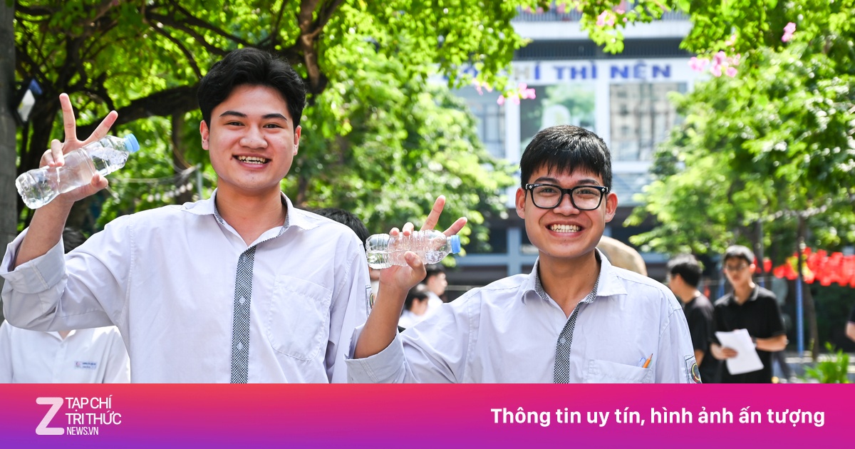 Đề thi và gợi ý đáp án 24 mã đề môn Toán tốt nghiệp THPT 2025