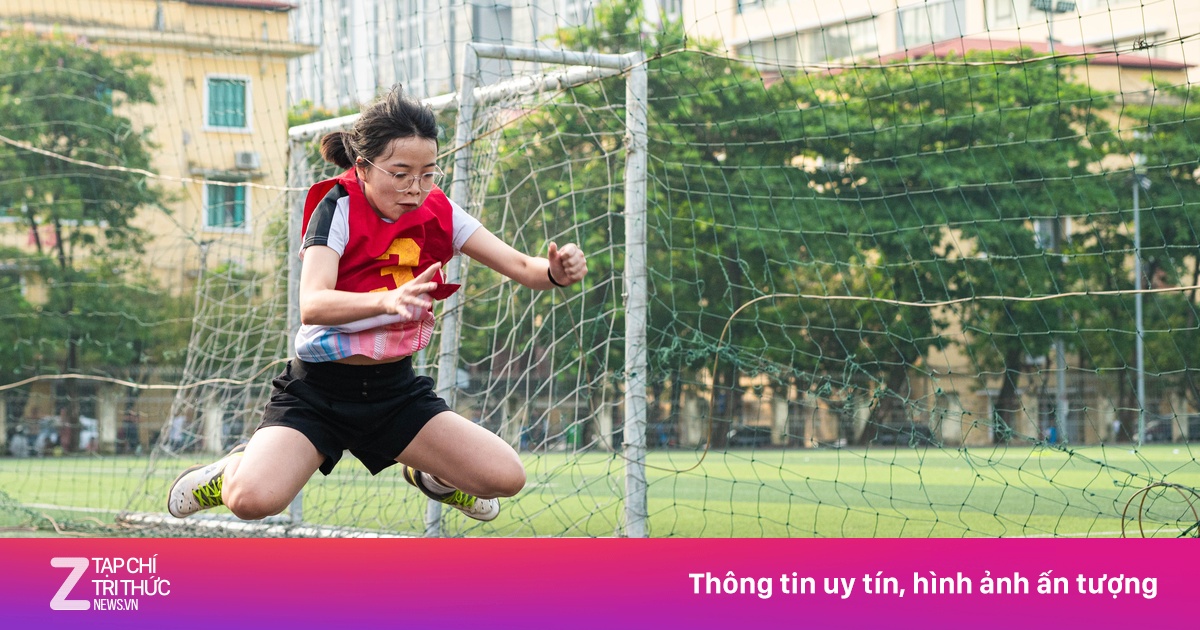 Thí sinh bật xa, hát múa, giành suất vào đại học