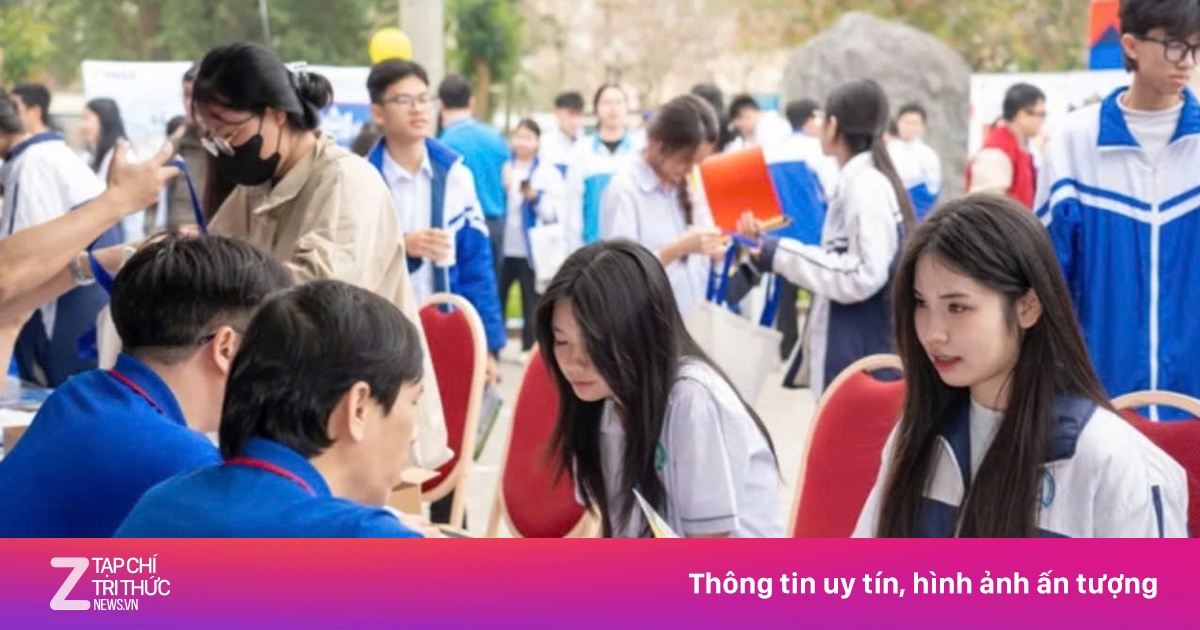 Ngành 'hot' có thật sự là lối đi an toàn cho học sinh lớp 12?