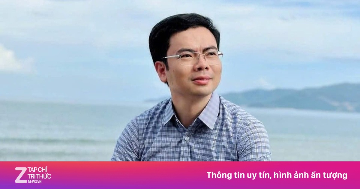 Trường THPT Chuyên Khoa Học Tự Nhiên Chào Đón Hiệu Trưởng Mới TS Phạm Văn Quốc