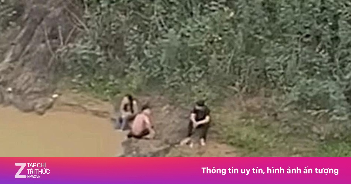 Nam sinh Nghệ An cứu nữ sinh nhảy cầu
