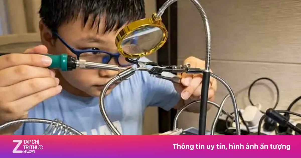 ‘Cậu bé tên lửa’  gây tranh cãi