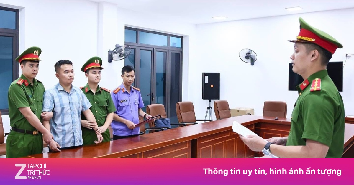 Vụ điểm 10 Toán ở Tuyên Quang: Công an giữ khẩn cấp một giáo viên