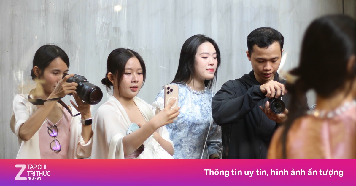 'Chúng tôi không phải quán cà phê chụp ảnh'