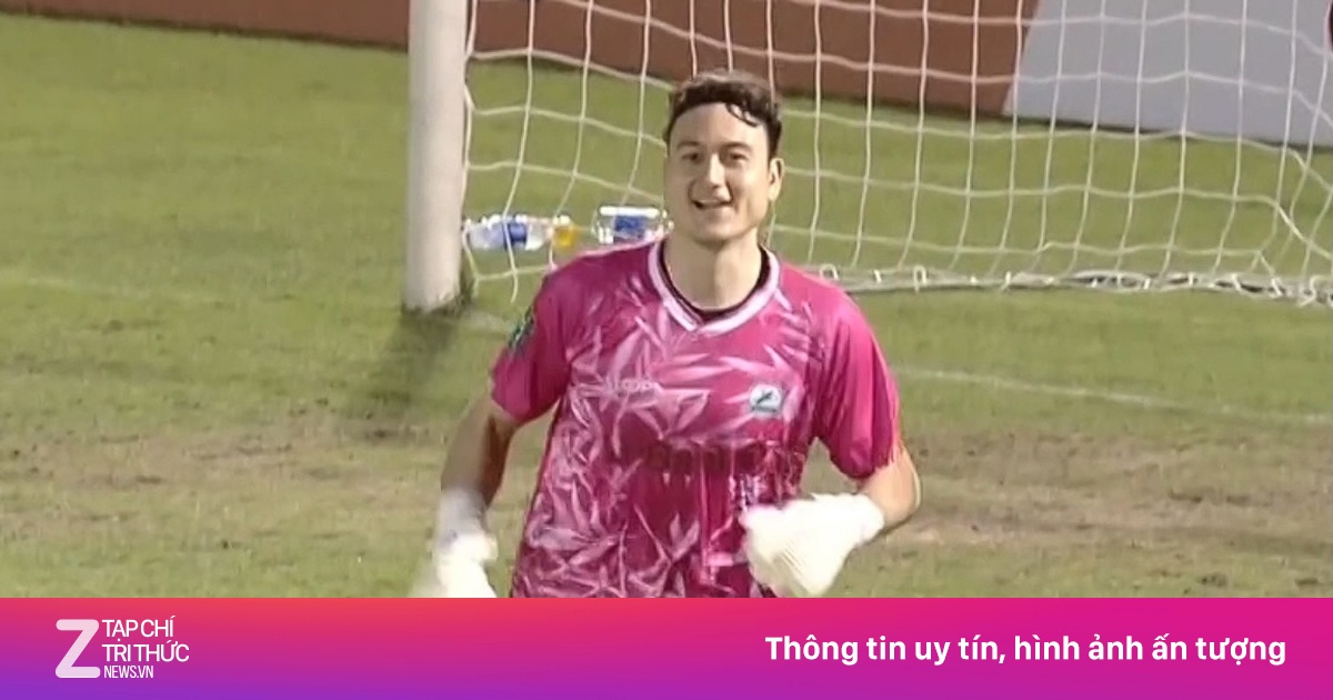 Văn Lâm cản luân lưu giúp Ninh Bình vào tứ kết - Thể thao - ZNEWS.VN 