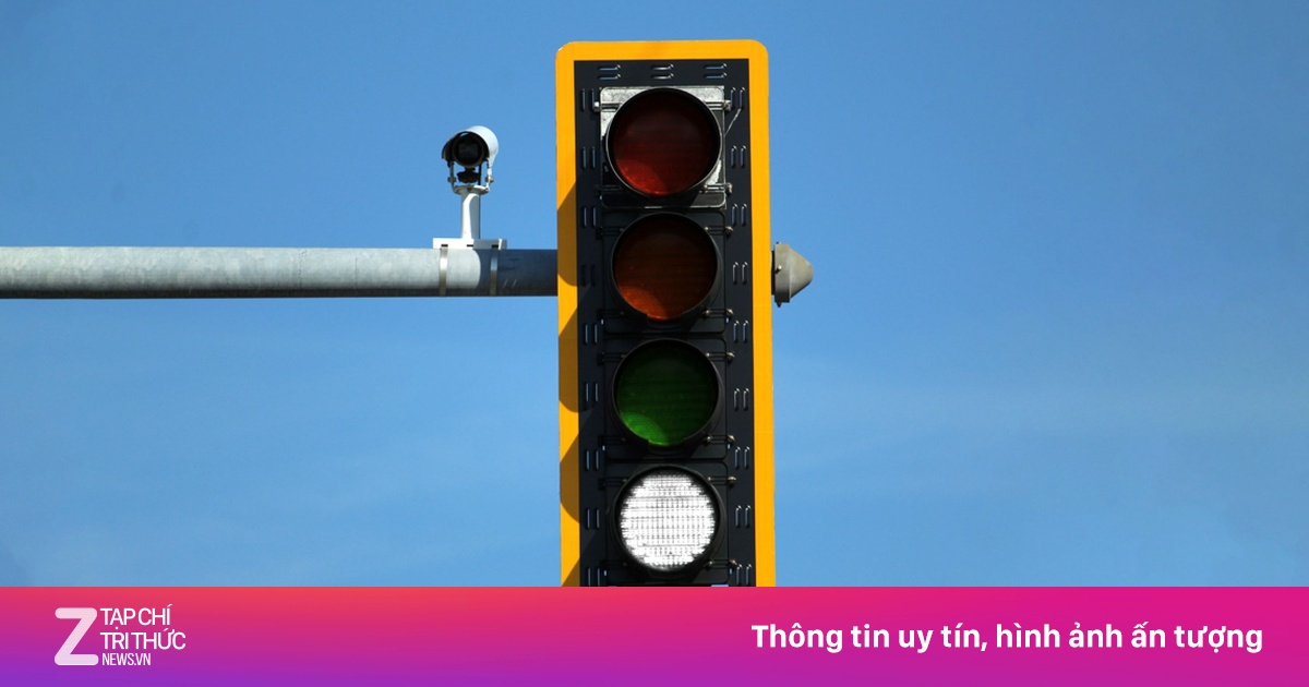 Đèn giao thông 4 màu sẽ sớm thành hiện thực