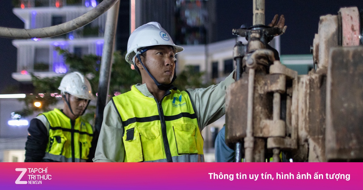 Xuyên đêm khoan khảo sát địa chất tại ga metro số 2 TP.HCM