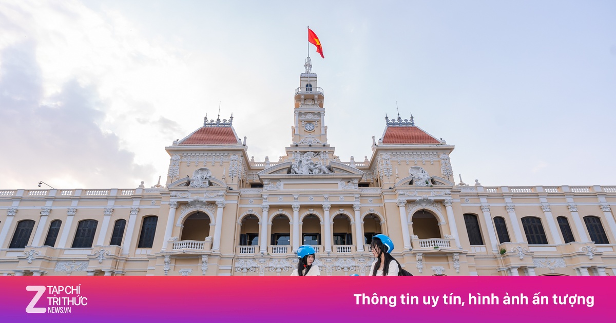 Xe đạp điện công cộng TP.HCM: Tiện lợi nhưng hơi chật với người cao