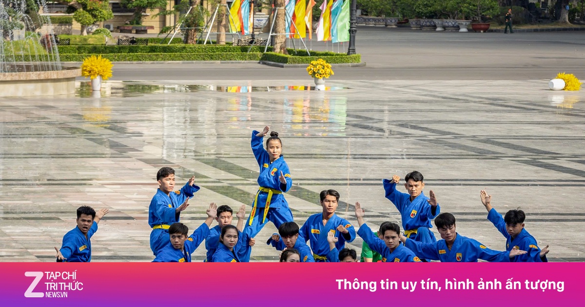 Quân khu 7 tổ chức đồng diễn nghệ thuật quy mô lớn với 2.500 người tham gia