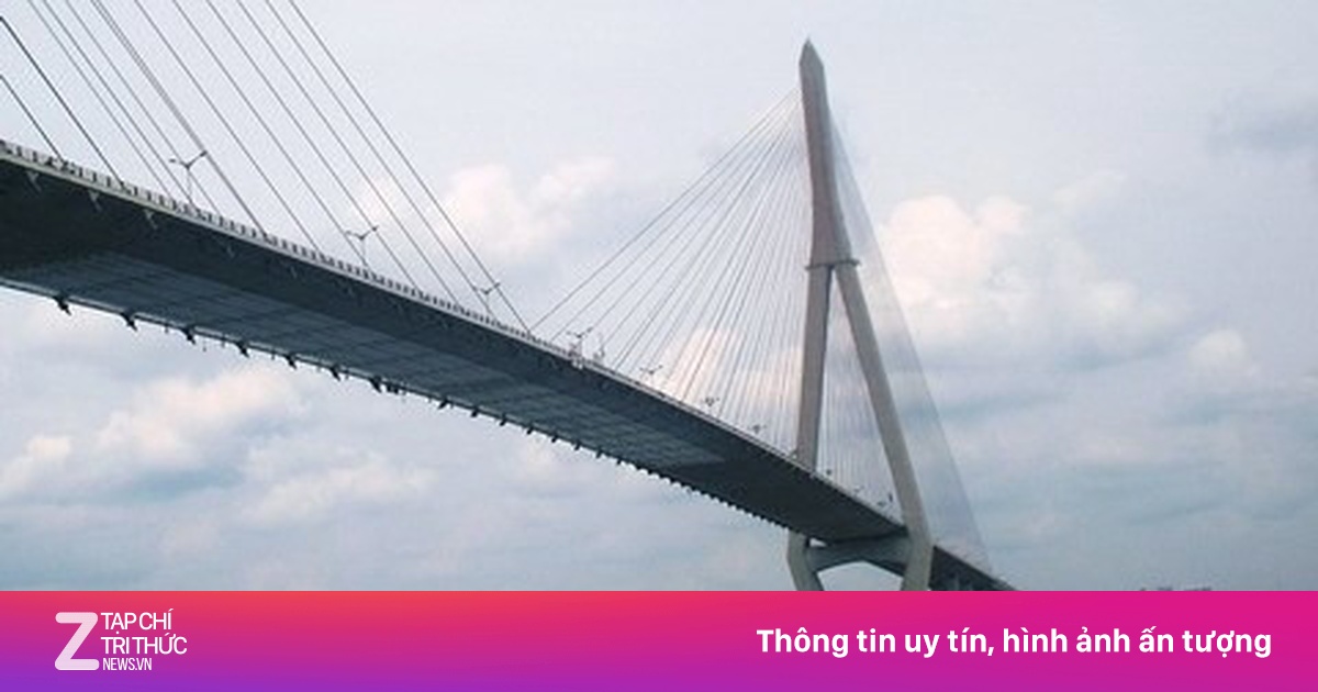 Chồng chém vợ rồi 'mất tích', xe máy được tìm thấy trên cầu Cần Thơ