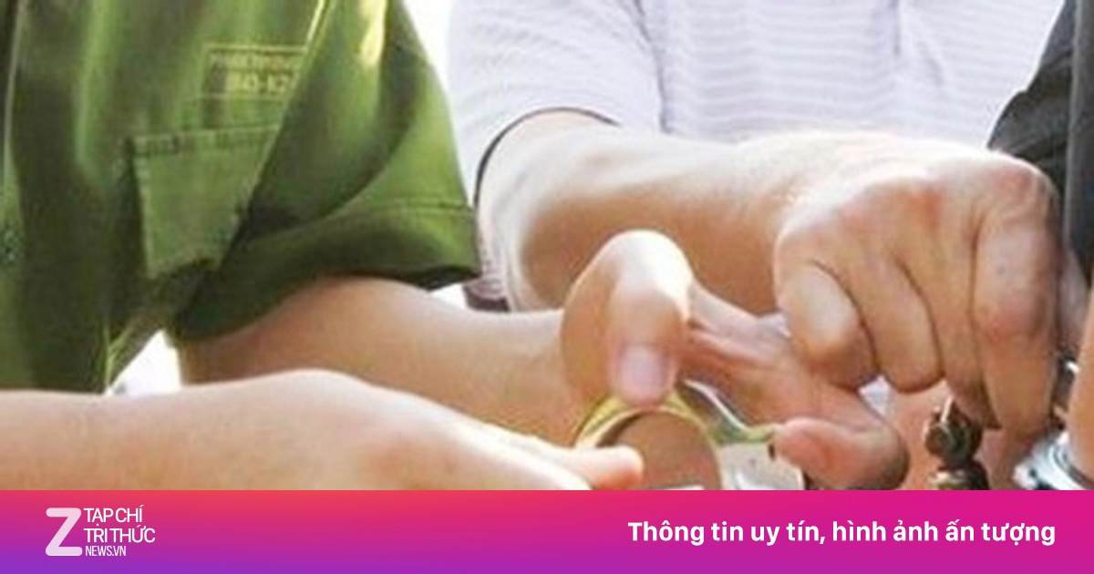 Bắt giam nguyên Phó giám đốc Sở Văn hóa - Thể thao và Du lịch Bến Tre