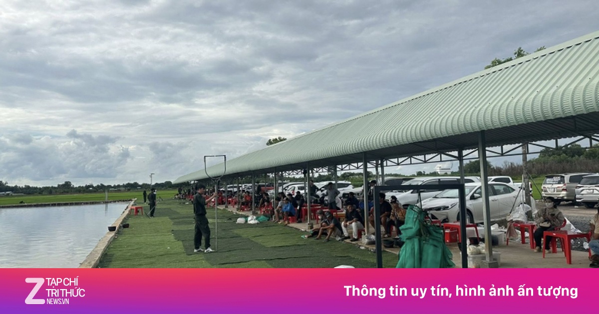 Phá sòng bạc 'núp bóng' câu cá giải trí, tóm gần 100 đối tượng