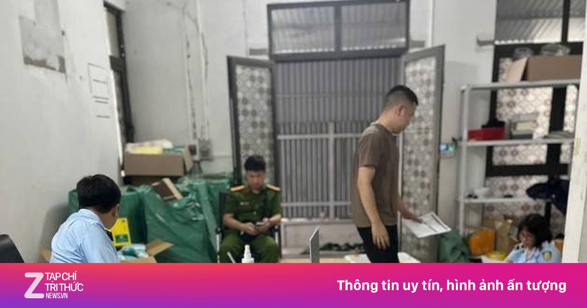 Phạt 4 cơ sở kinh doanh mỹ phẩm nhập lậu tại Hà Nội