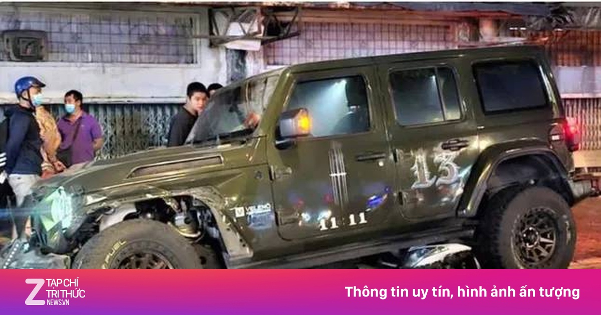 Tài xế ra công an trình diện trong vụ ôtô tông loạt xe máy tại TP.HCM