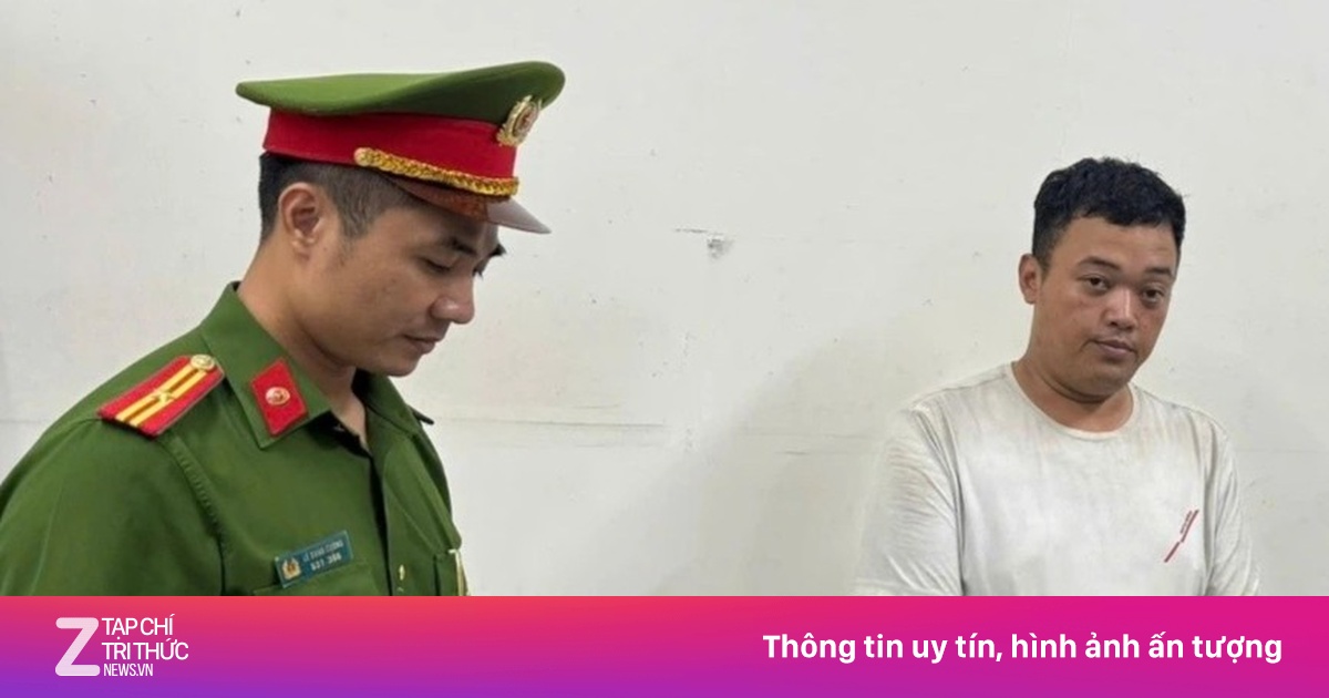 Tạm giữ hình sự lái xe taxi cưỡng đoạt tài sản của 2 khách người Mông
