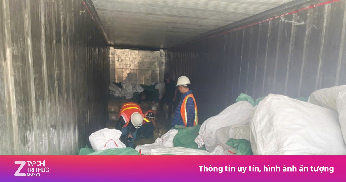 Khởi tố vụ án xuất khống 1.400 tấn chân gà đông lạnh