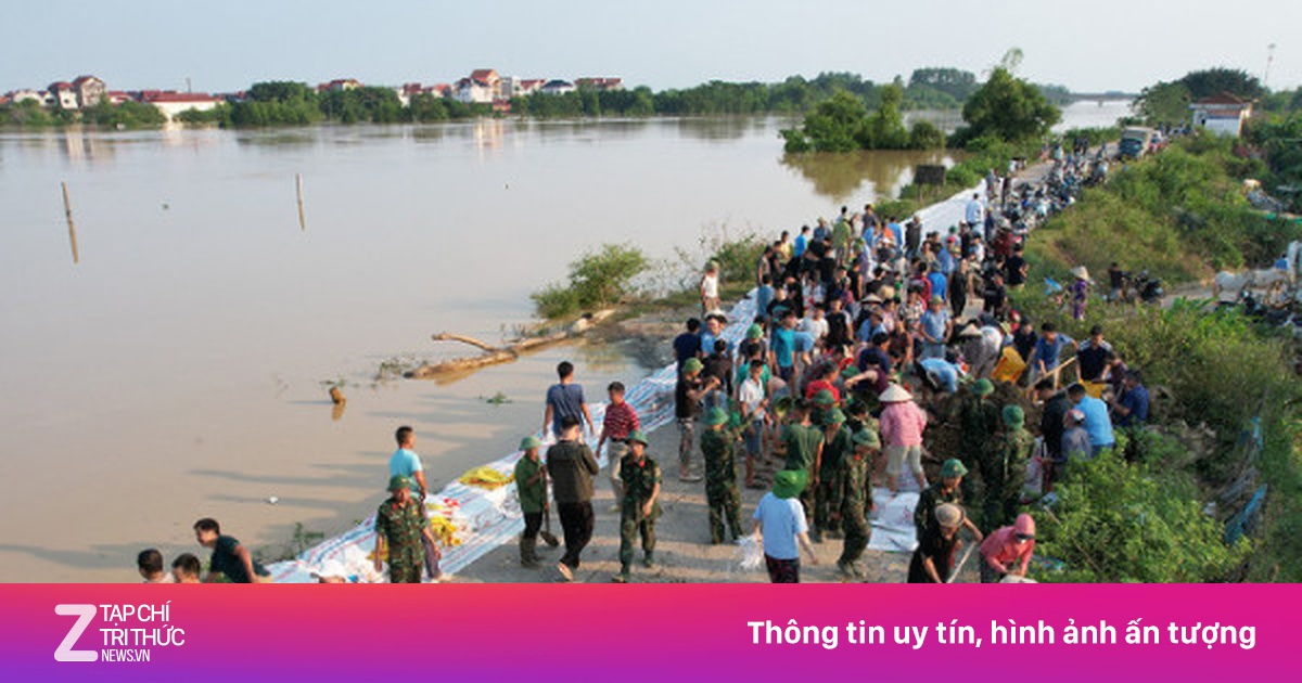 Nước sông Cầu vượt báo động 3, Hà Nội thông báo khẩn cấp di dời dân