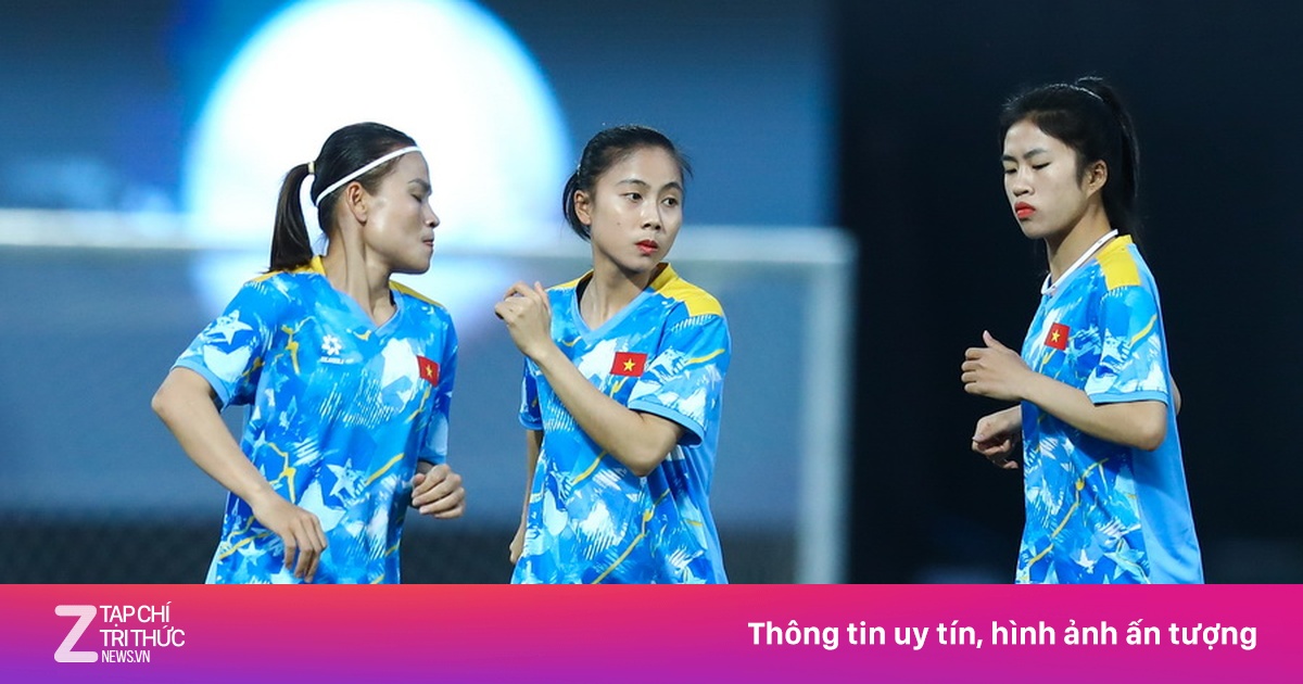 Tuyển nữ Việt Nam mất tới 4, 5 tiếng đi tập ở SEA Games 33