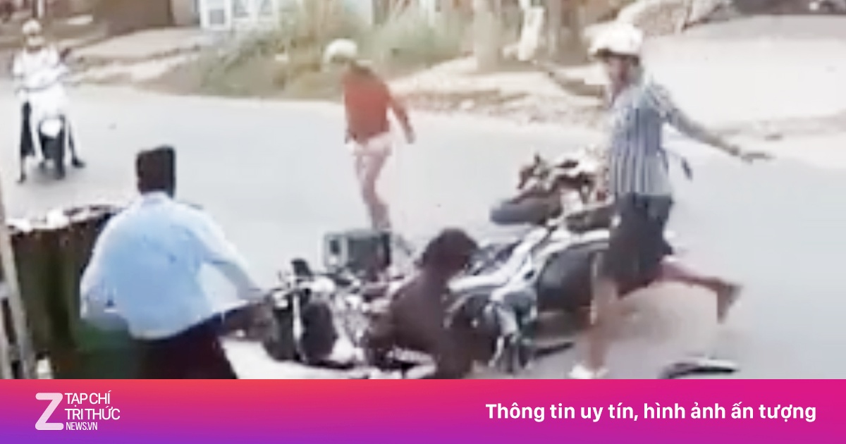 Nữ sinh bị đánh sau va chạm xe - Xã hội - ZNEWS.VN 