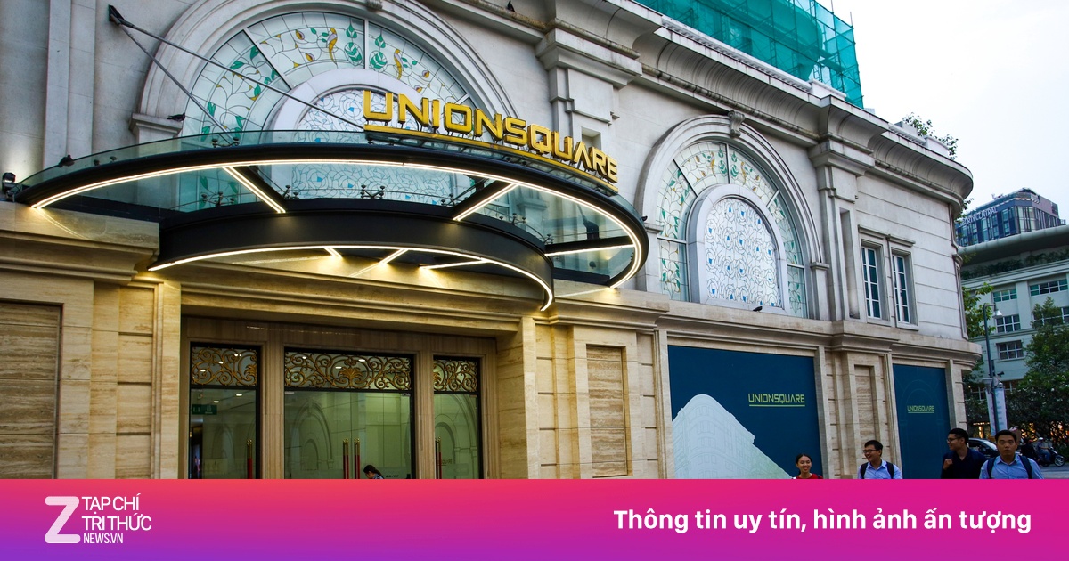 Calvin Klein, Michael Kors... sắp có đợt giảm giá đến 90 ở TP.HCM