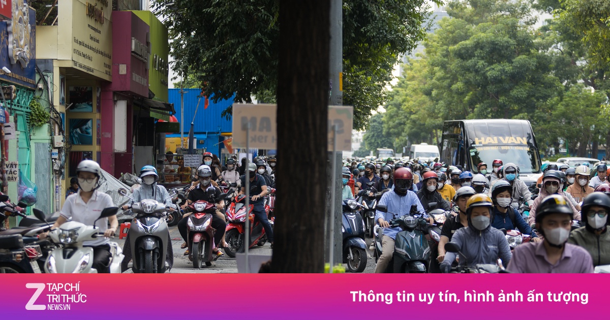 Giao thông TP.HCM trái ngược sau 6 tháng
