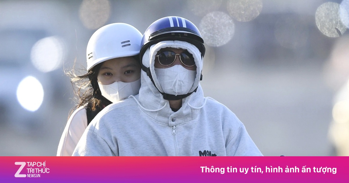 Người dân TP.HCM trong buổi sáng 17 độ C