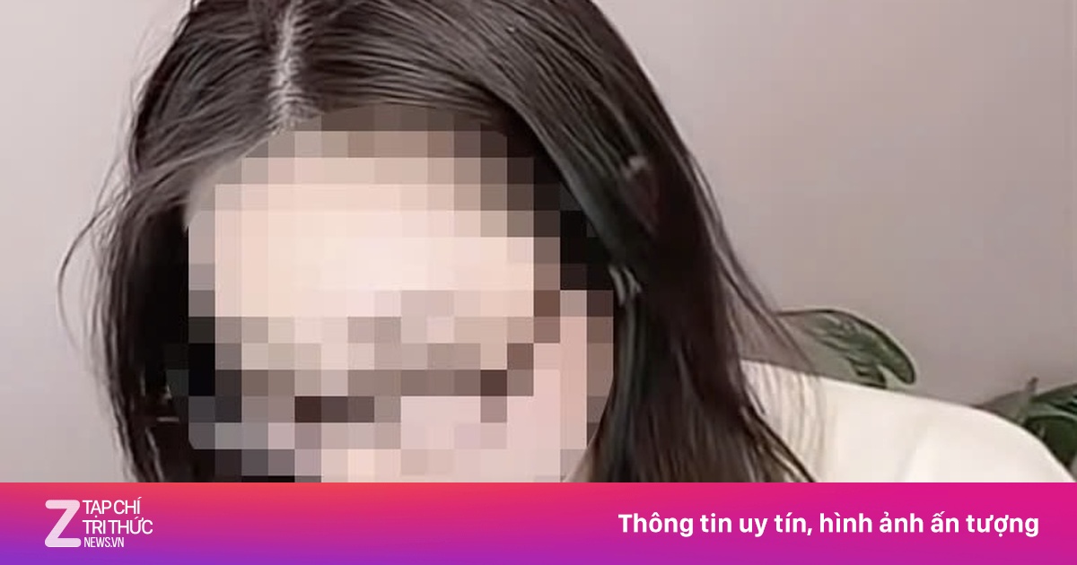 Nhân viên Quang Linh Vlogs có thái độ cợt nhả, đốp chát khi livestream