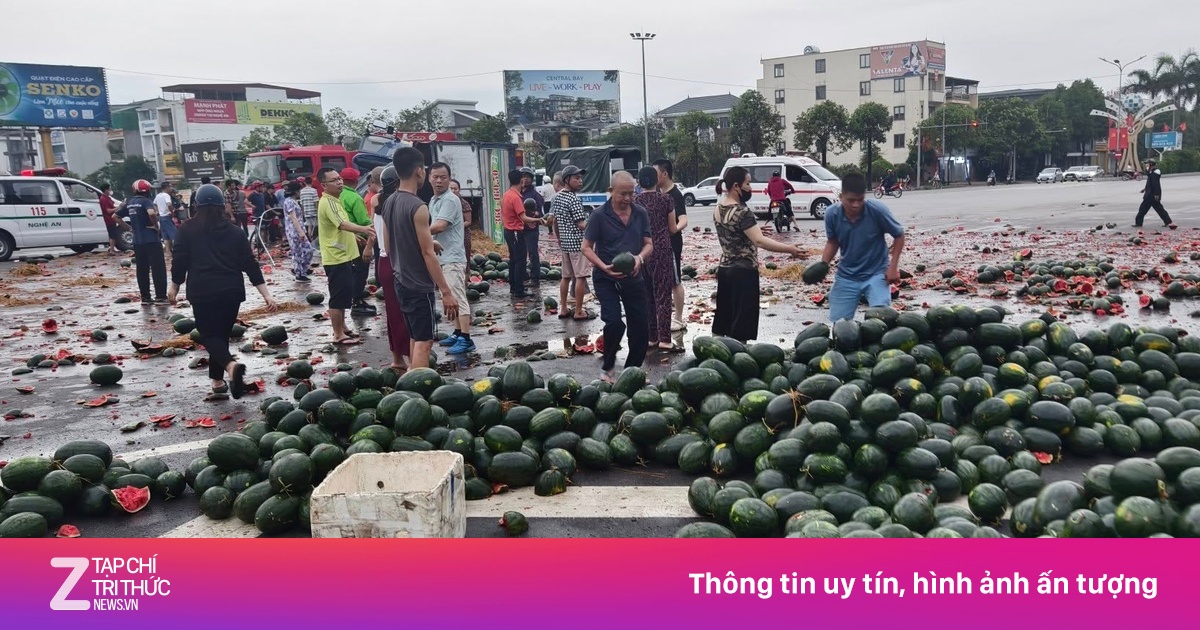 Cảnh ấm lòng sau vụ tai nạn ở Nghệ An khiến tài xế bị thương nặng