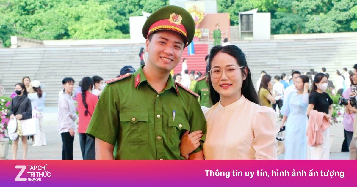 Chiến sĩ công an cầu hôn bạn gái dưới đại kỳ Tổ quốc 2.025 m2