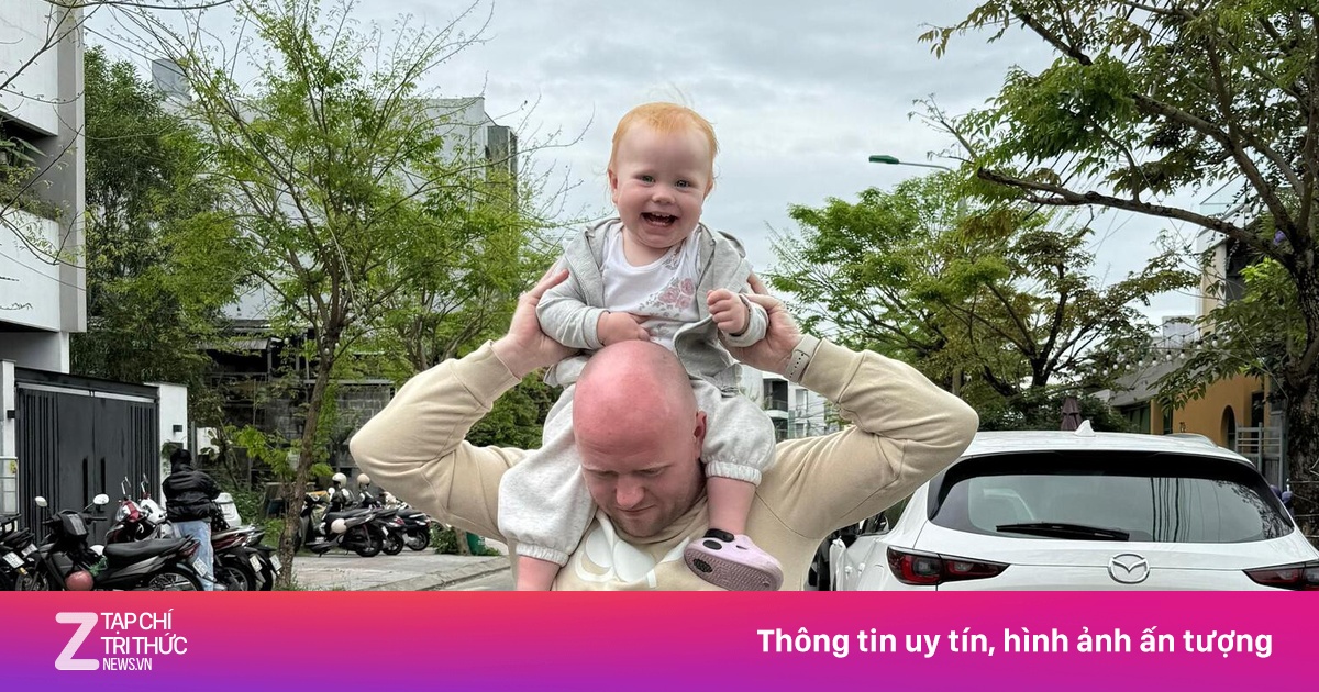 Ông bố người Anh gây bão mạng, kể 'điều kỳ lạ' về hàng xóm ở Việt Nam