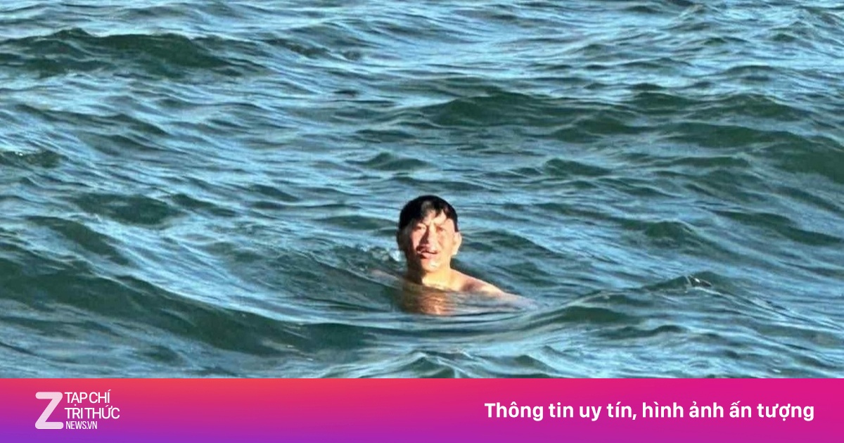 Tình trạng của 3 người trôi dạt trên biển trong bão số 13 Kalmaegi