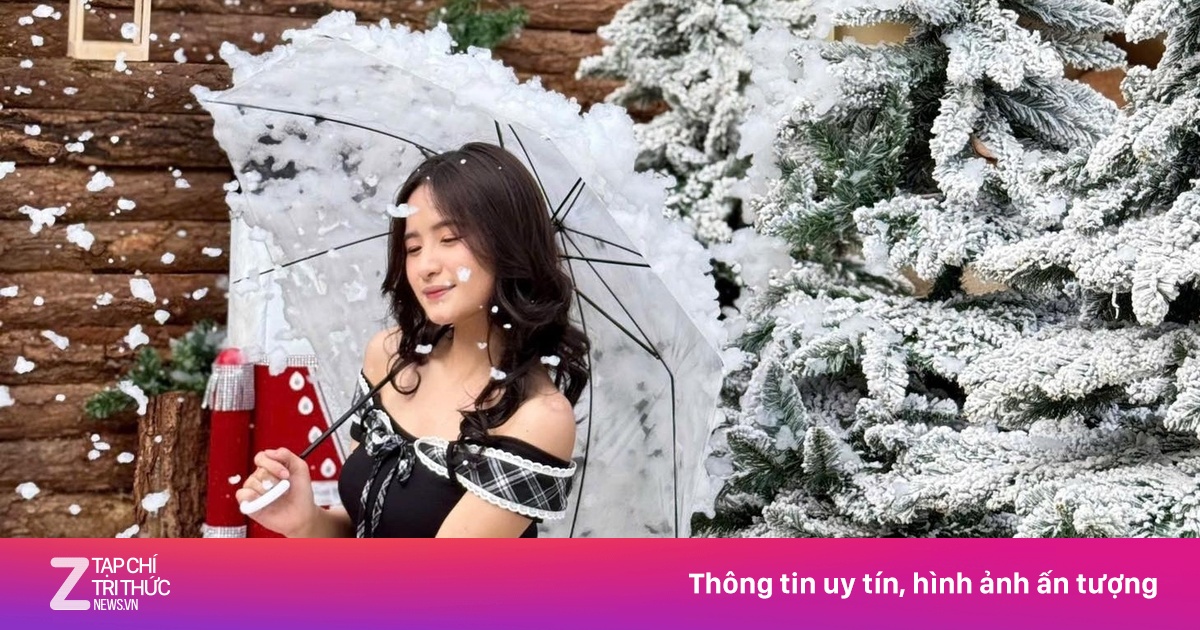 Máy phun tuyết bốc cháy vì khách tự ý bật, quán cà phê hành xử bất ngờ