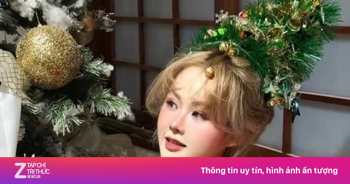 Giới trẻ phát cuồng với trend buộc tóc cây thông Noel siêu xinh