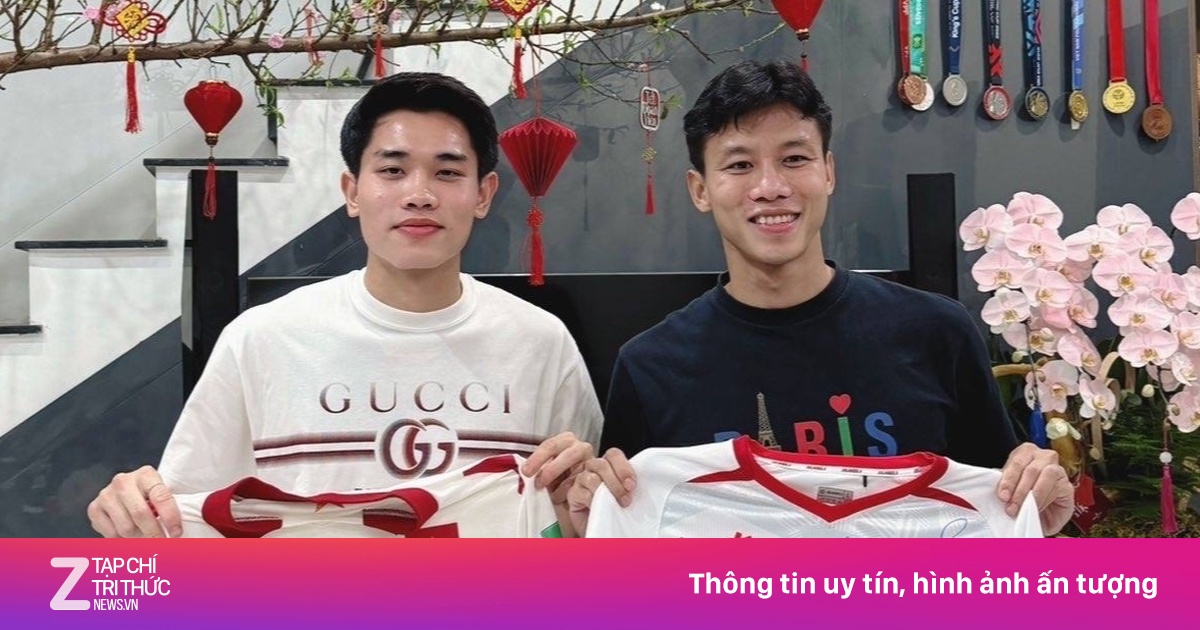 Cầu thủ Việt tận hưởng Tết: Đình Bắc thăm Quế Ngọc Hải, Hoàng Đức khoe căn hộ chục tỷ