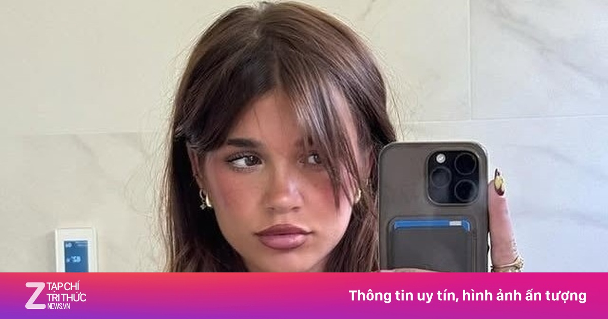 Thế giới ngầm của các ngôi sao phim người lớn 'đội lốt' KOL
