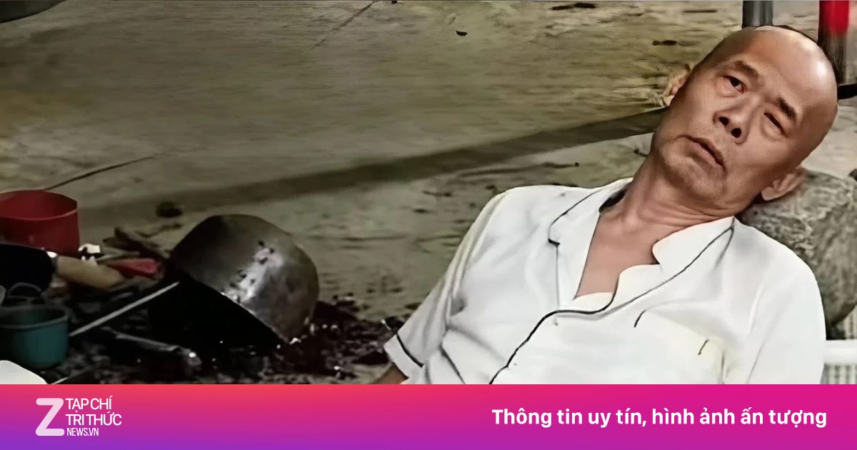 Chủ quán lẩu 'van xin khách đừng đến' livestream kiếm bộn tiền