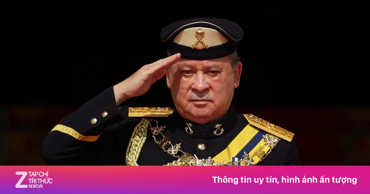 Nhà vua Malaysia quyết dẹp tham nhũng