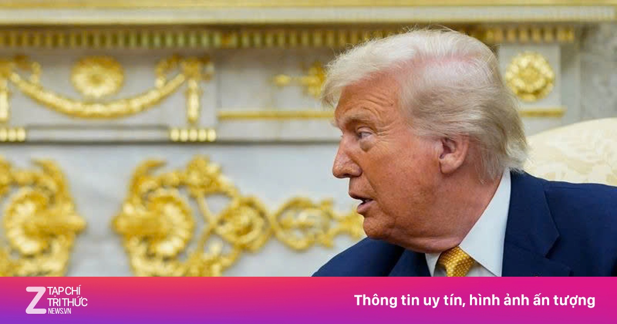 Ông Trump bác bỏ cáo buộc dùng đồ giả trang trí Phòng Bầu dục
