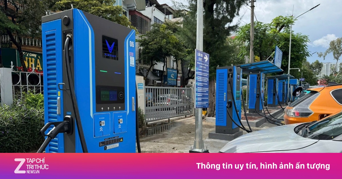 Trạm sạc tại bến xe Gia Lâm: Giải pháp tối ưu cho tài xế dịch vụ xe điện