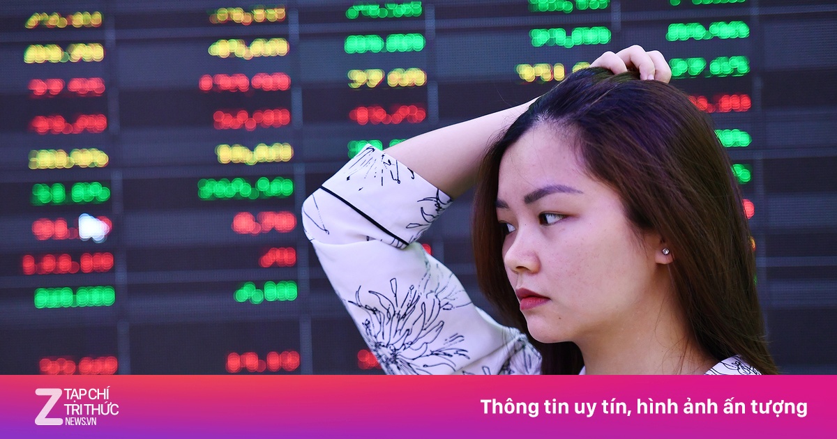 Chứng khoán 'thoát hiểm' sau khi rơi gần 70 điểm