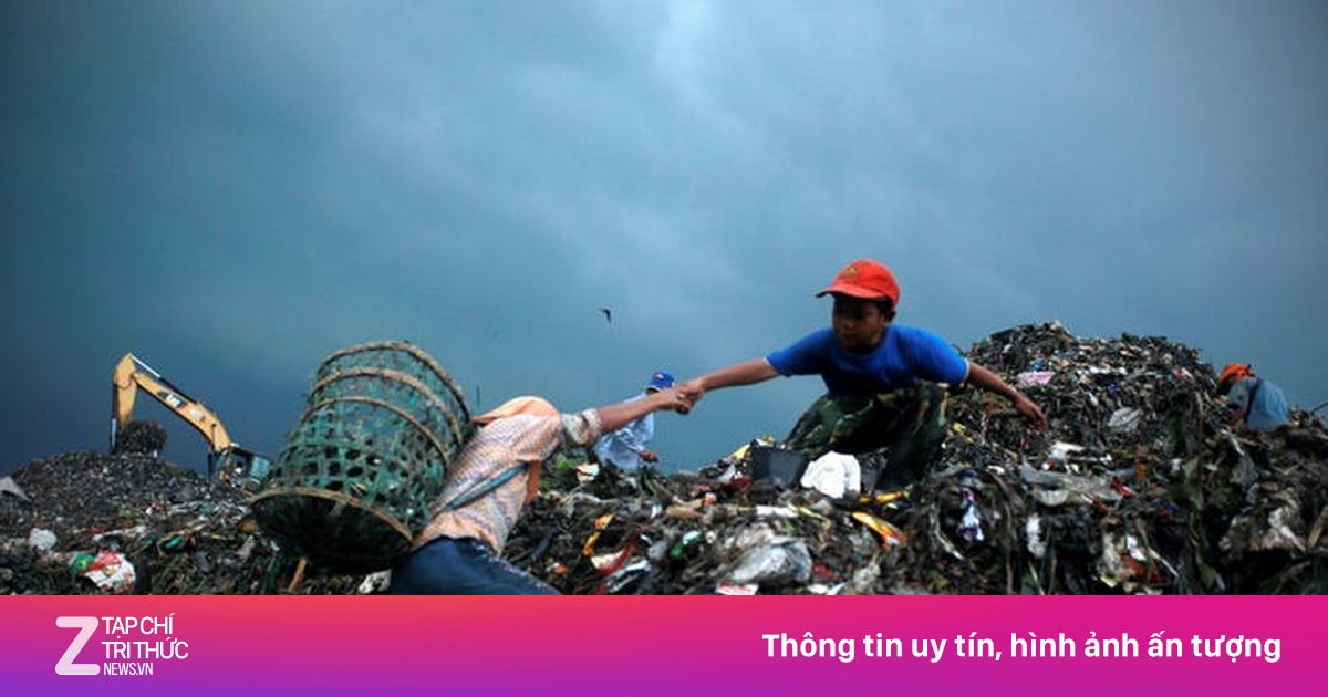 Hàng nghìn gia đình Indonesia kiếm sống trên những núi rác - Tiêu dùng ...