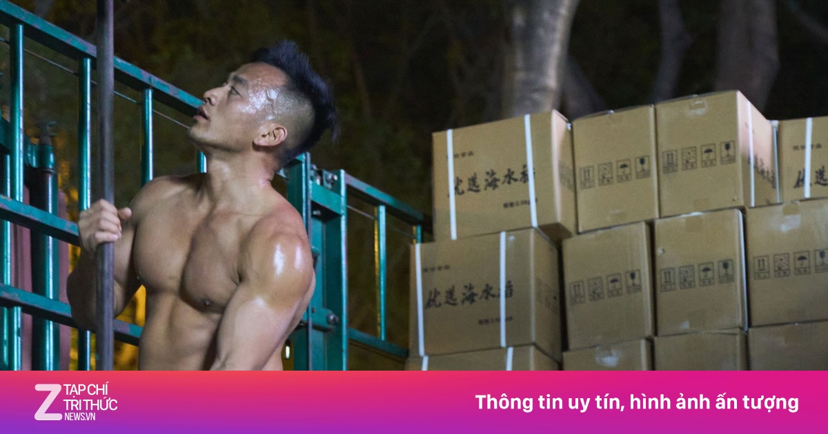 Cái giá để trở thành 'triệu phú khuân vác' ở Trung Quốc