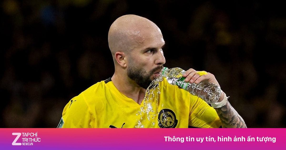 Thấy gì từ đội hình 9/11 cầu thủ nhập tịch Malaysia thắng đậm Việt Nam