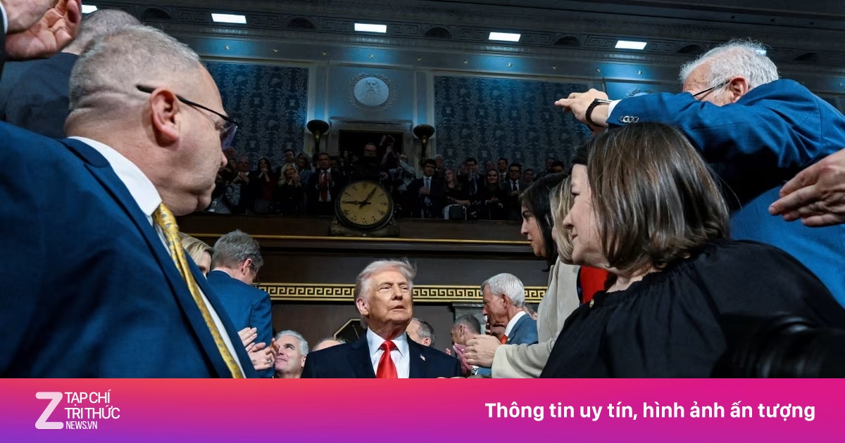 Nước Mỹ hoàng kim và rạn nứt