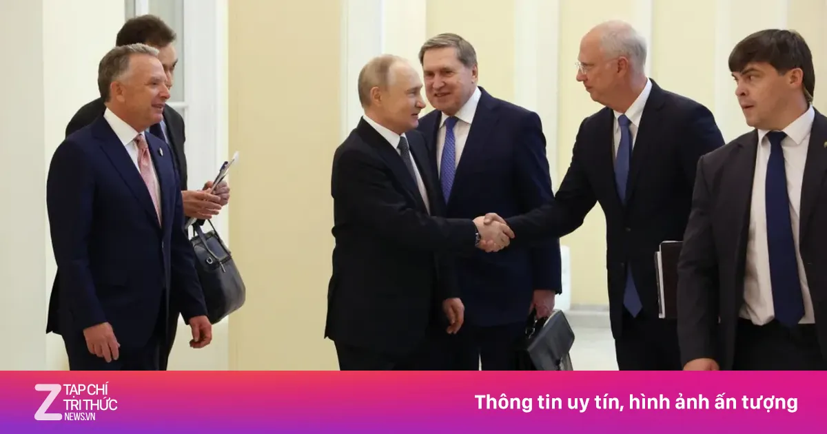 Mỹ, Ukraine và Nga lần đầu cùng đàm phán hòa bình