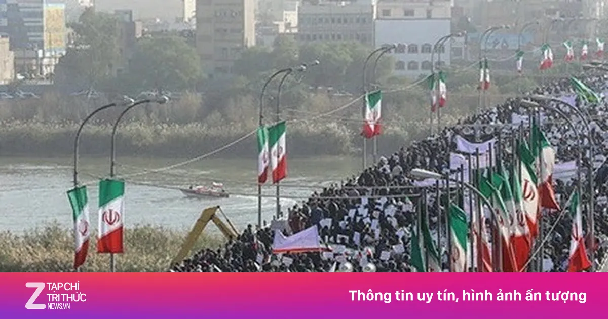Iran không khoan nhượng với người cầm vũ khí biểu tình