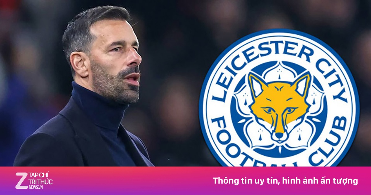 Leicester sắp sa thải Van Nistelrooy
