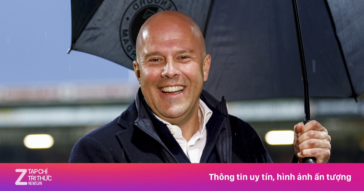 Tuyên bố của Arne Slot làm dậy sóng Liverpool